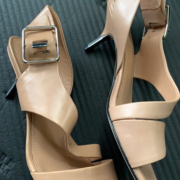 Sigerson Morrison Seley Slingback Kitten Sandal - Picture 10 of 10